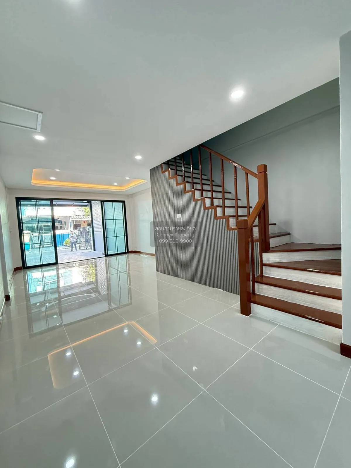 ขายทาวน์เฮ้าส์/ทาวน์โฮม  บ้านปิยวรารมย์ 3 รีโนเวทใหม่ ไทรน้อย ไทร