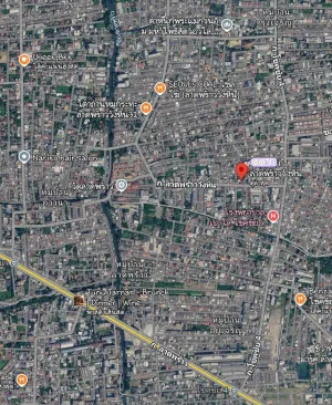 ขายขายที่ดิน ลาดพร้าววังหิน (พร้อมสิ่งปลูกสร้าง)  ติดถนนหน้ากว้าง (สี่เหลี่ยมผืนผ้า) ลาดพร้าว เขต ลาดพร้าว กรุงเทพ CX-144277