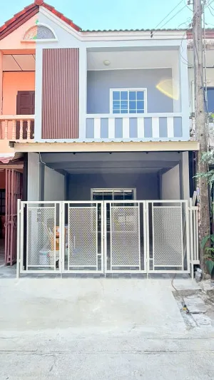 ขายทาวน์เฮ้าส์/ทาวน์โฮม  บ้านแอร์วิลล่า คูคต ลำลูกกา ปทุมธานี CX-144365