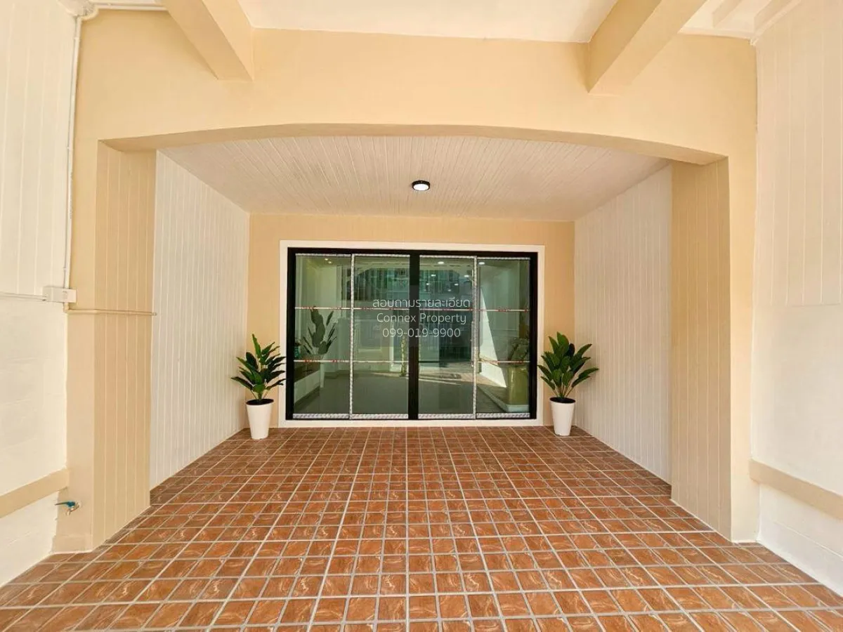 ขายทาวน์เฮ้าส์/ทาวน์โฮม  บ้านลุมพินี บางบัวทอง รีโนเวทใหม่ MRT-คล 3