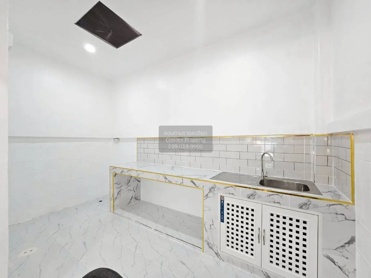 ขายทาวน์เฮ้าส์/ทาวน์โฮม  บ้านลุมพินี บางบัวทอง รีโนเวทใหม่ MRT-คล