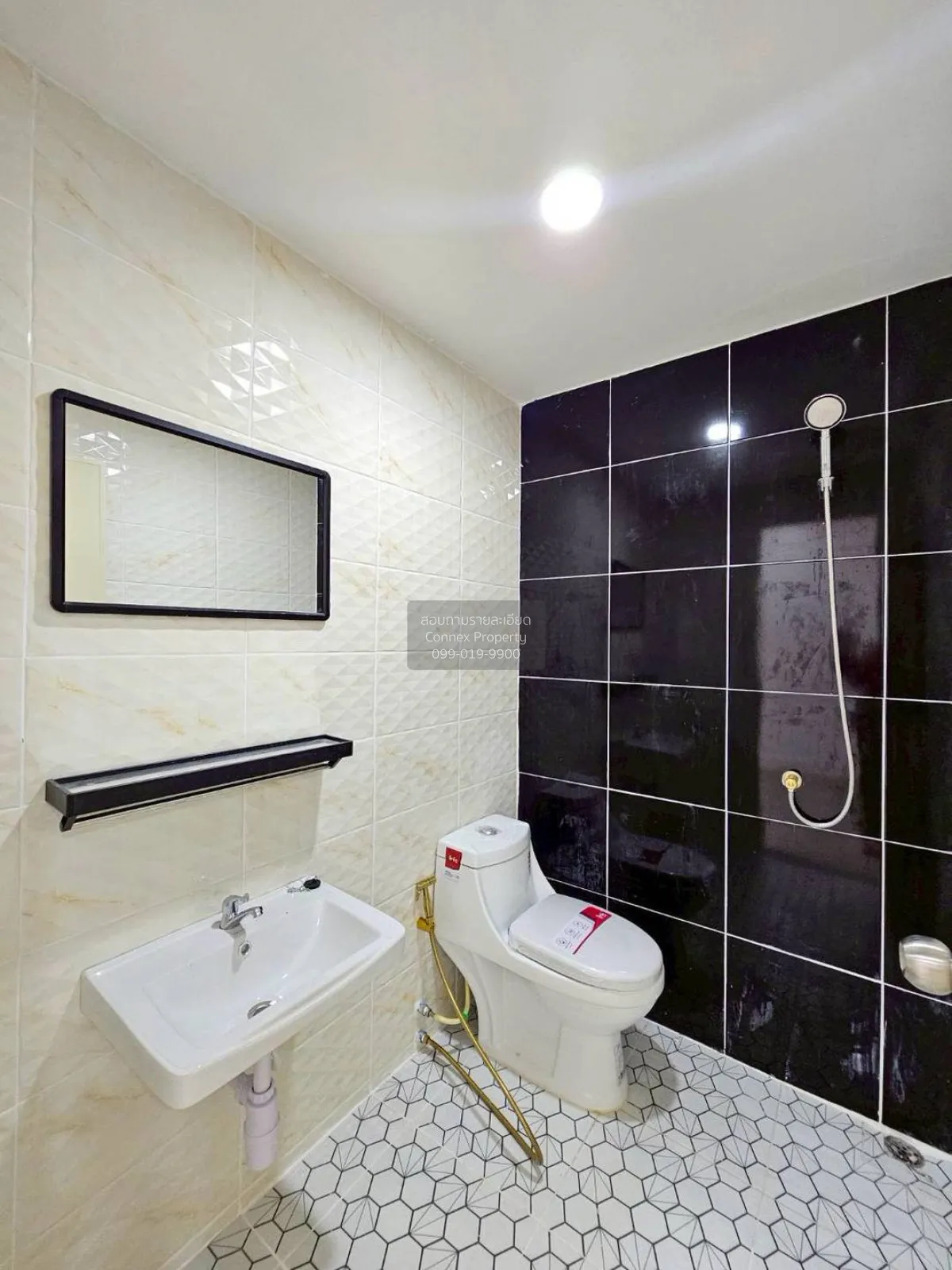 ขายทาวน์เฮ้าส์/ทาวน์โฮม  บ้านลุมพินี บางบัวทอง รีโนเวทใหม่ MRT-คล