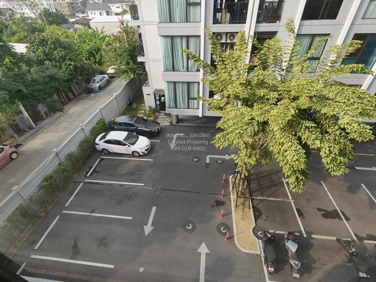 ขายคอนโด  ฟีล คอนโด ลาดพร้าว 122 ห้องมุม MRT-ลาดพร้าว 101 (สายสีเ