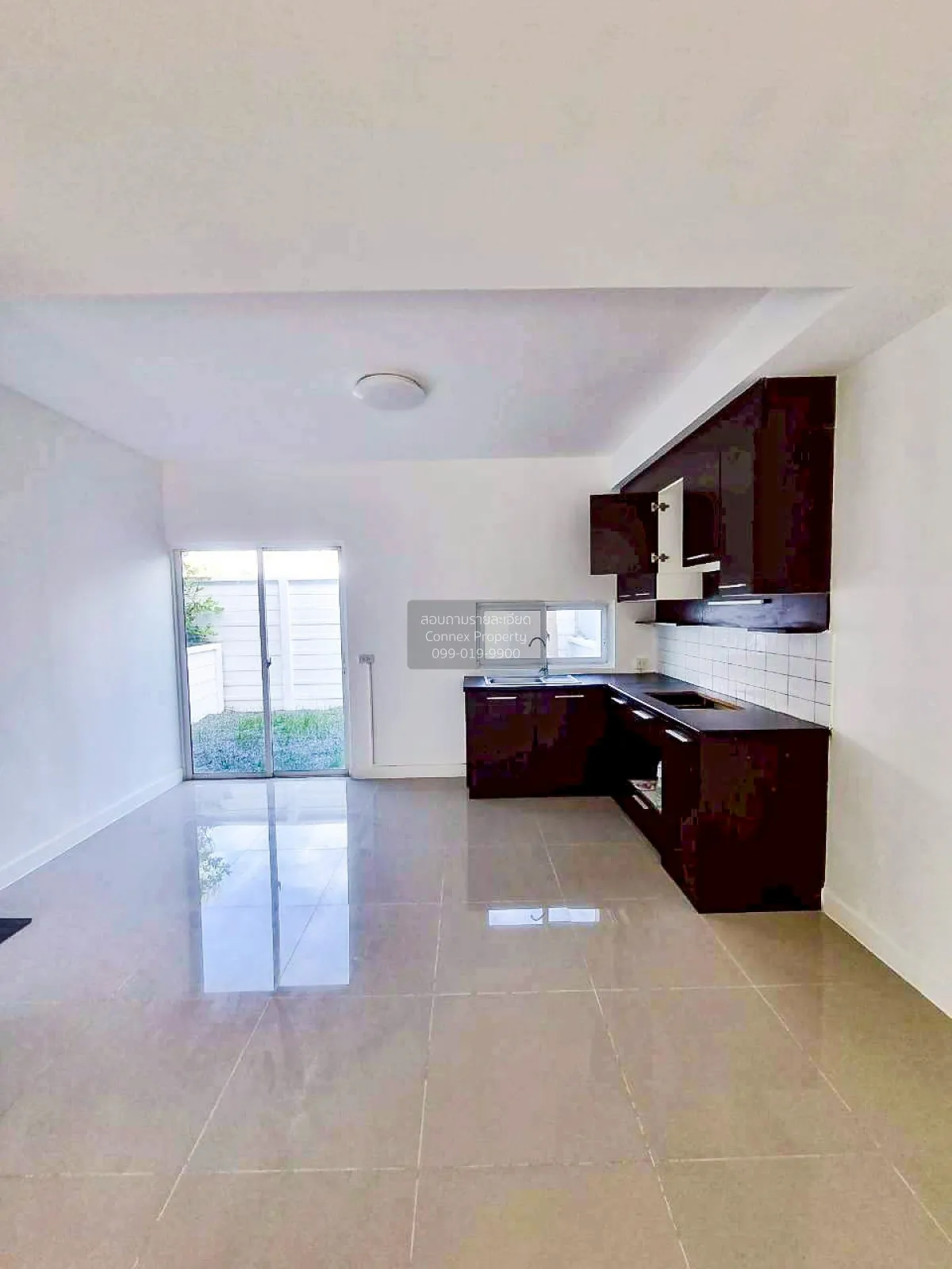 ขายทาวน์เฮ้าส์/ทาวน์โฮม  อารียา เดอะคัลเลอร์ ไทรน้อย ไทรน้อย ไทรน 4