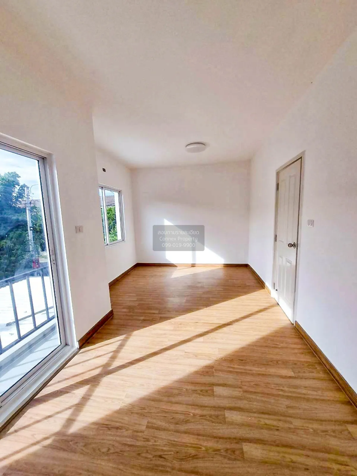 ขายทาวน์เฮ้าส์/ทาวน์โฮม  อารียา เดอะคัลเลอร์ ไทรน้อย ไทรน้อย ไทรน