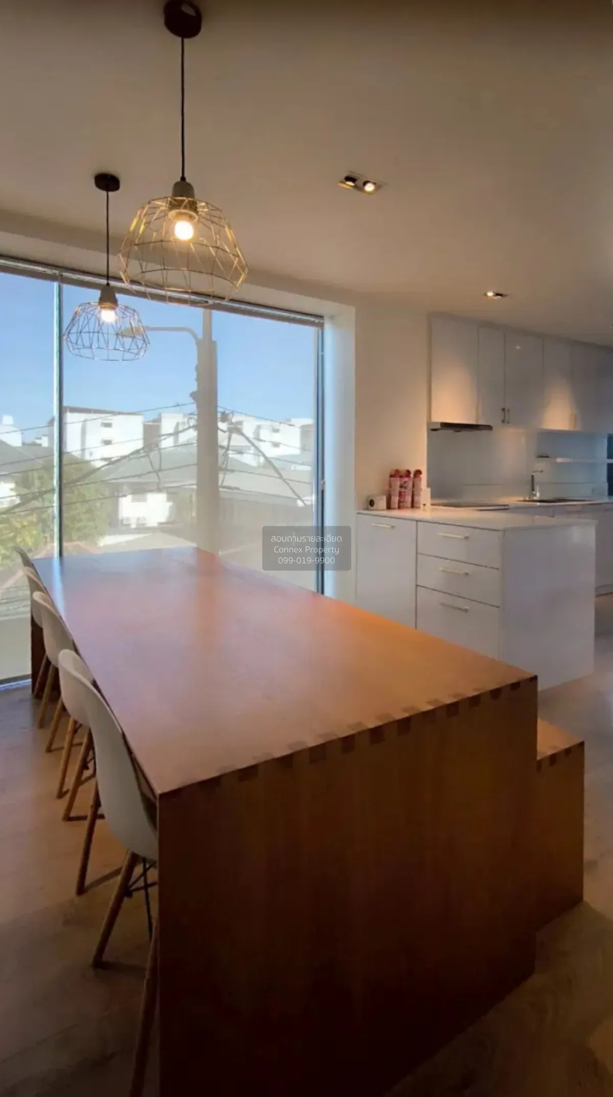 เช่าขายอาคารพาณิชย์ 3.5 ชั้น ใกล้ BTS รร.นายเรือ เพียง 100 เมตร ห