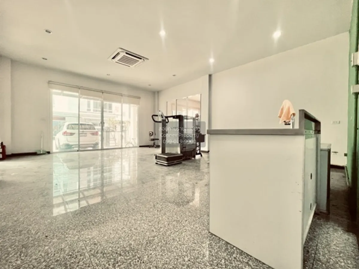 ขายโฮมออฟฟิศ  บิซ แกลเลอเรีย หน้ากว้าง รีโนเวทใหม่ นวลจันทร์ เขต 