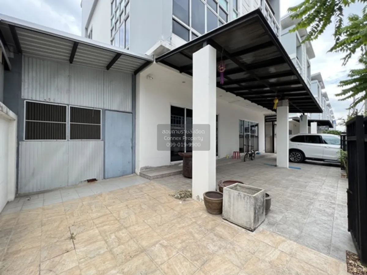 ขายโฮมออฟฟิศ  บิซ แกลเลอเรีย หน้ากว้าง รีโนเวทใหม่ นวลจันทร์ เขต 