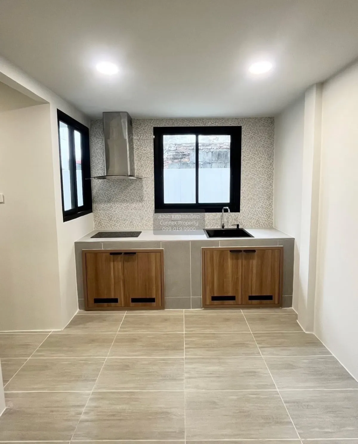 ขายทาวน์โฮม 2 ชั้น สุขุมวิท 101  บางจาก เขต พระโขนง กรุงเทพ CX-14