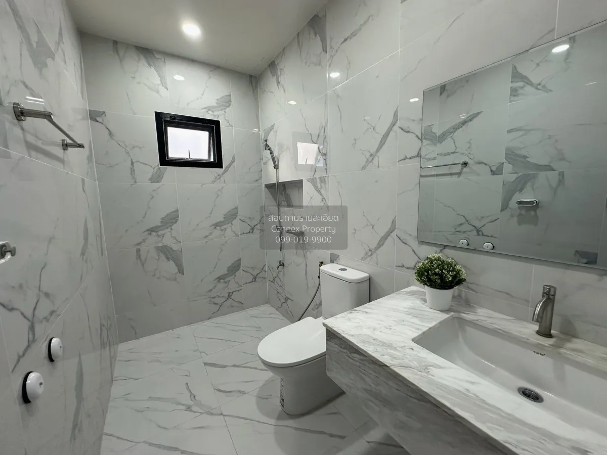 ขายบ้านเดี่ยว พุทธมณฑลสาย 1  หน้ากว้าง ฉิมพลี เขต ตลิ่งชัน กรุงเท