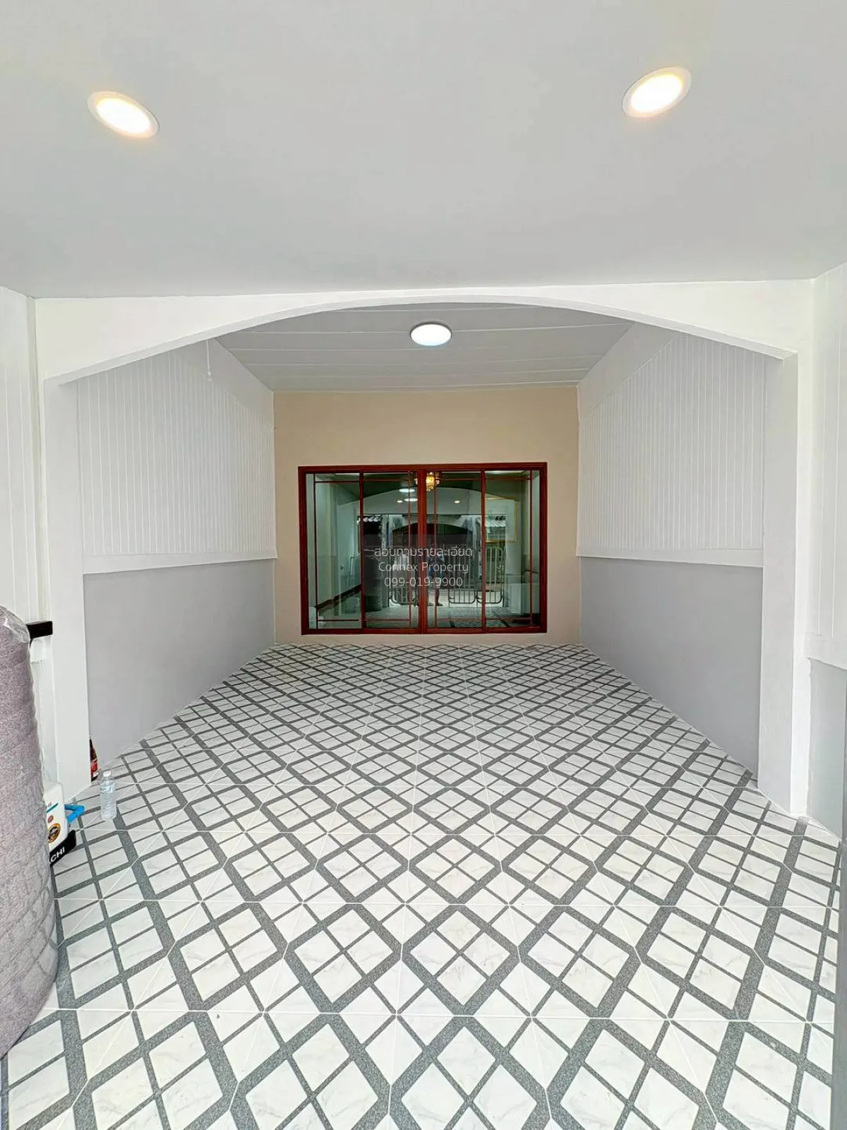 For Sale Townhouse/Townhome  , Baan Piyawararom 1 , newly renovat 2