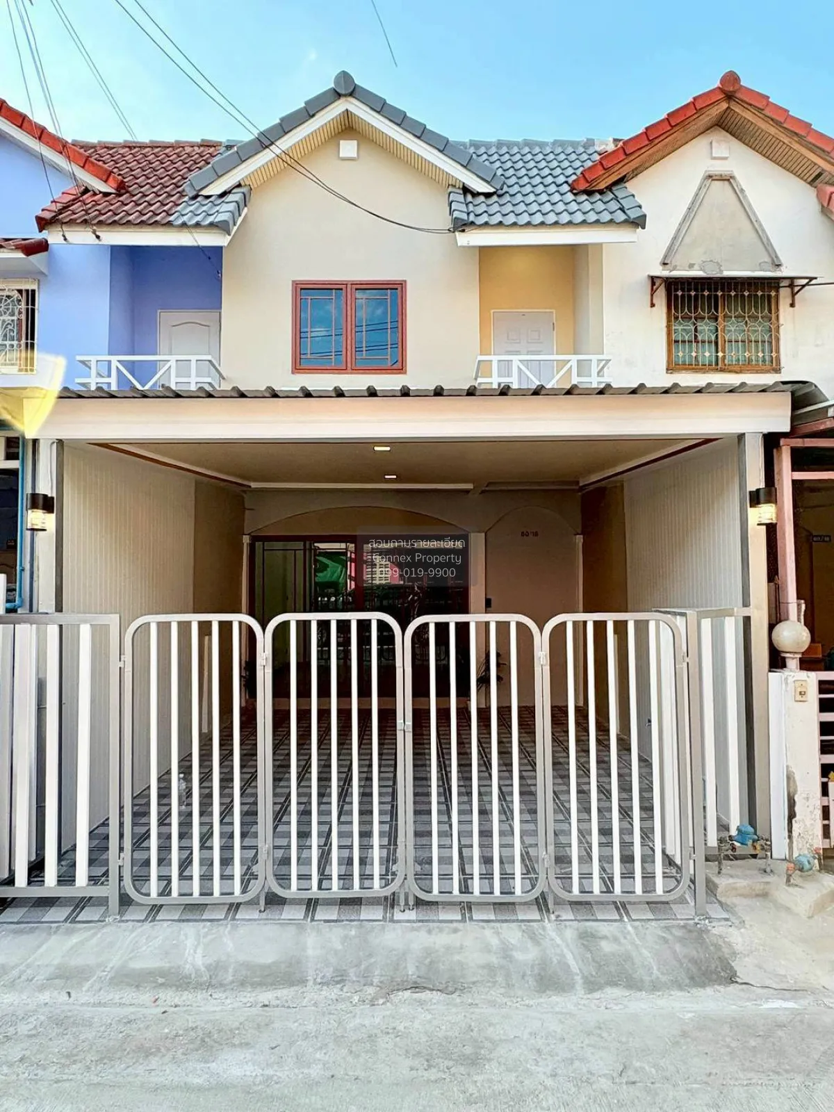 ขายทาวน์เฮ้าส์/ทาวน์โฮม  บ้านนครทองปาร์ควิว 2 รีโนเวทใหม่ ไทรน้อย 1