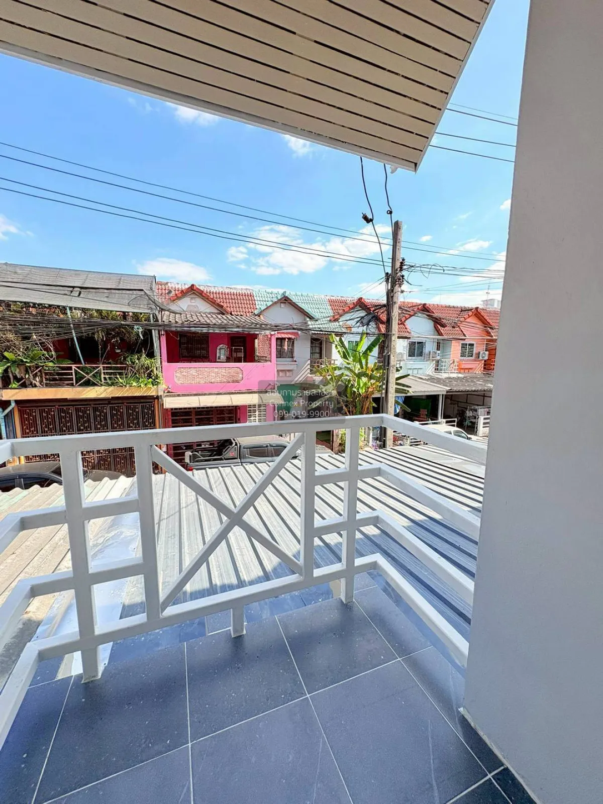 ขายทาวน์เฮ้าส์/ทาวน์โฮม  บ้านนครทองปาร์ควิว 2 รีโนเวทใหม่ ไทรน้อย