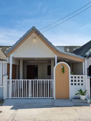 RENOVATED TOWNHOUSE IN RAYONG  CX-144878