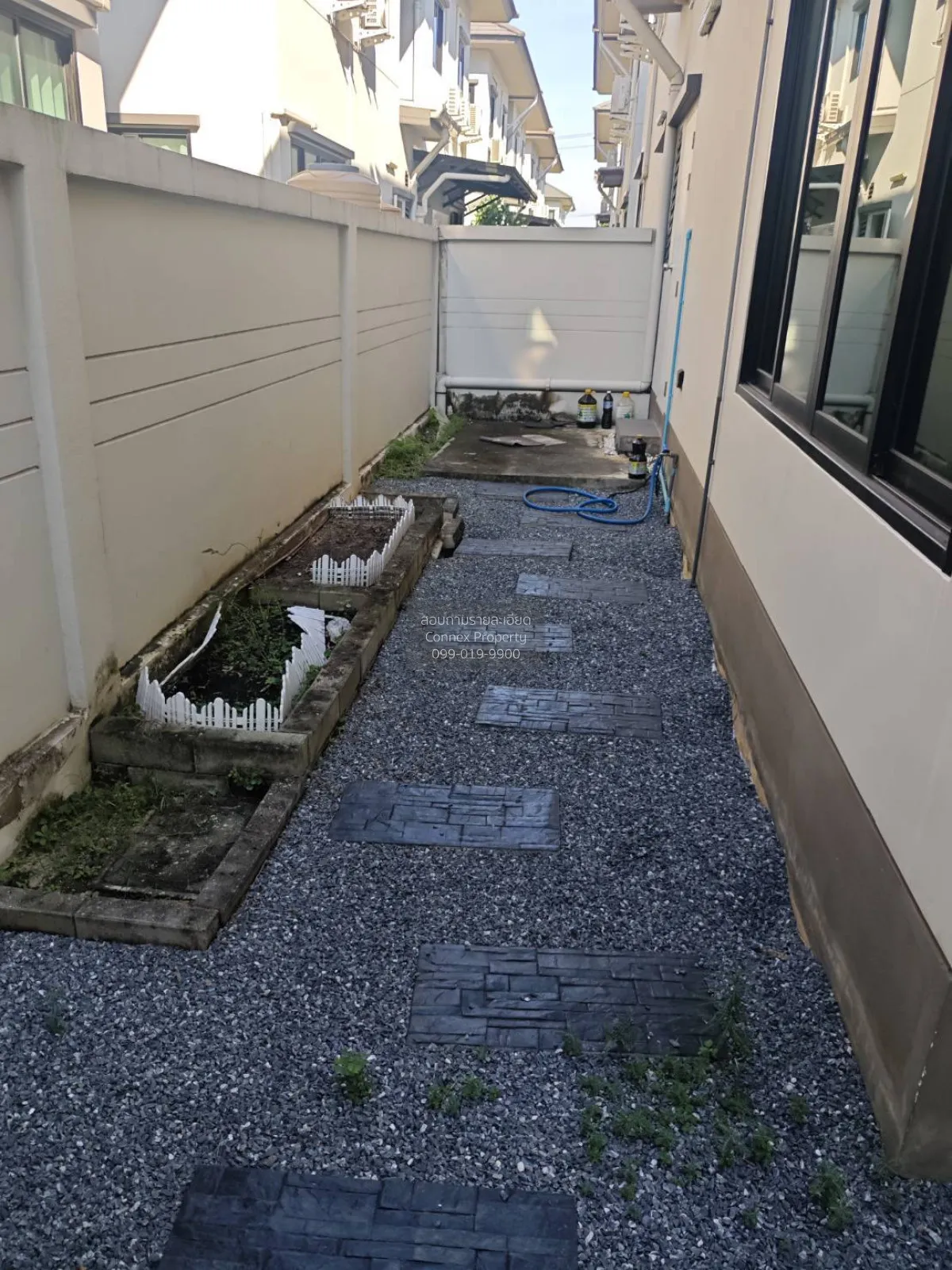 For Rent Townhouse/Townhome  , Phumchanok Phutthamonthon Sai 4-5  4