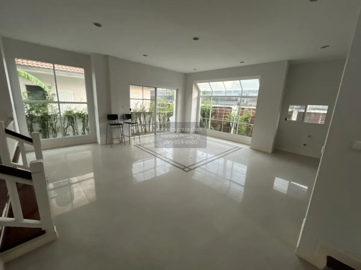 For Sale House , Mantana Onnut - Wongwaen 1 , wide frontage , new