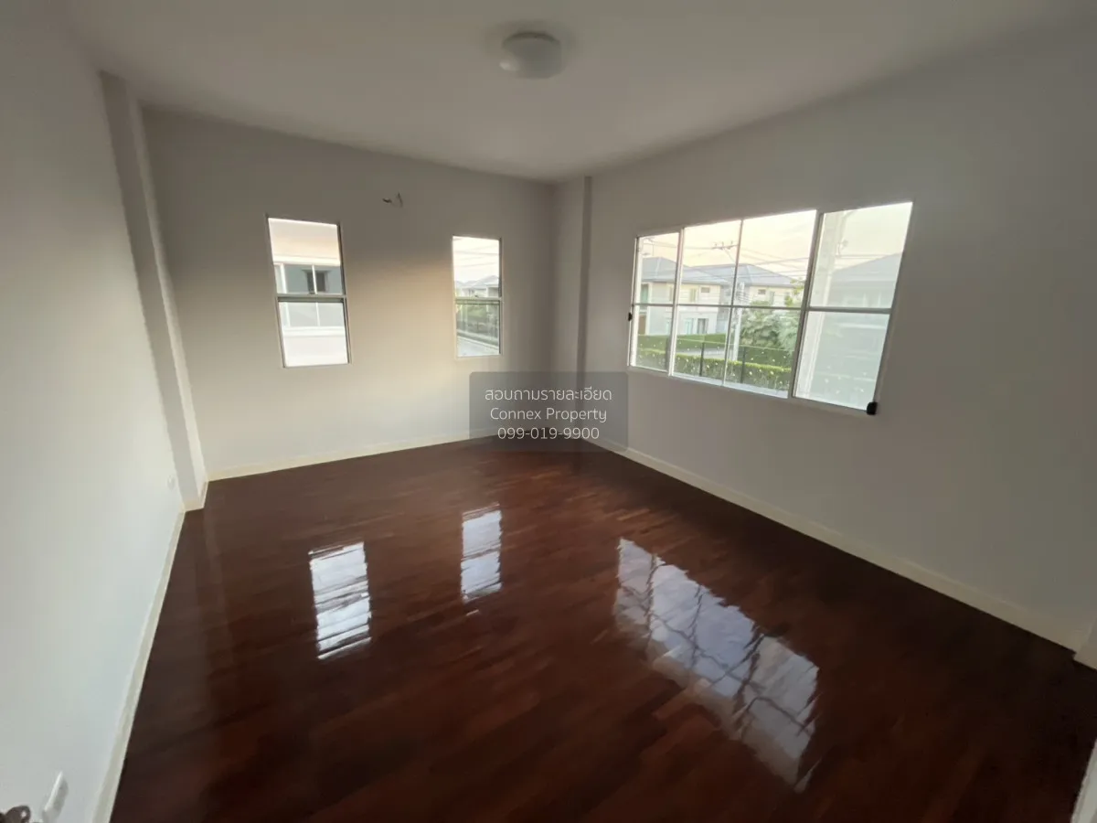 For Sale House , Mantana Onnut - Wongwaen 1 , wide frontage , new