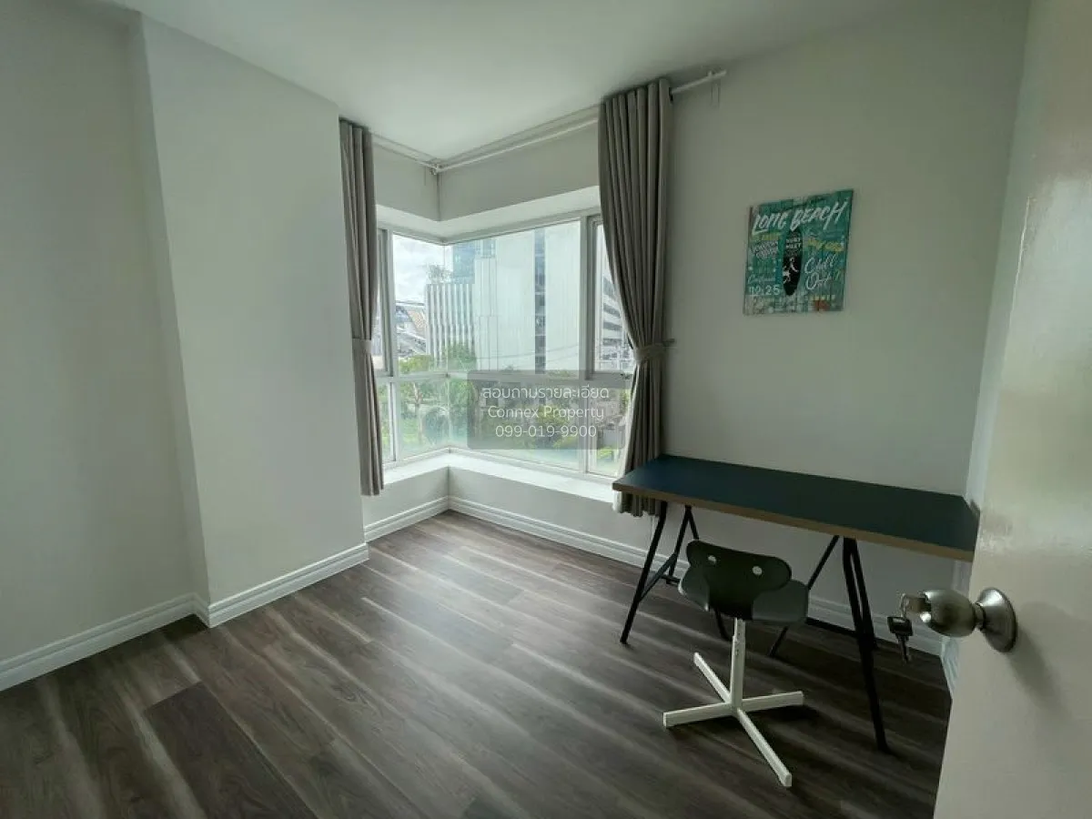 FOR RENT condo , The Parkland Srinakarin Lakeside , Bang Na , Don