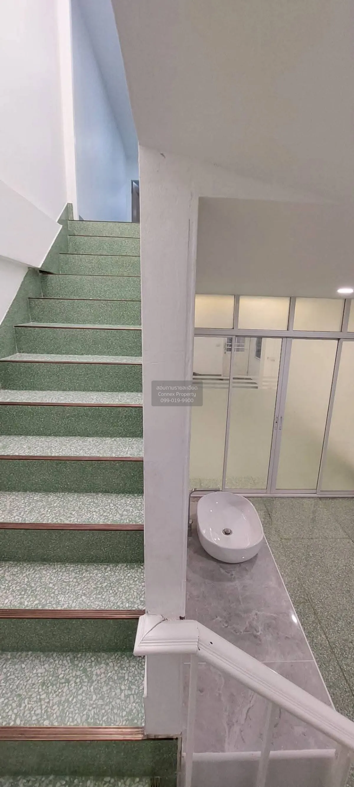 ขายทาวน์เฮ้าส์/ทาวน์โฮม  บ้านเจ้าพระยาวิลล่า รีโนเวทใหม่ ศาลาธรรม