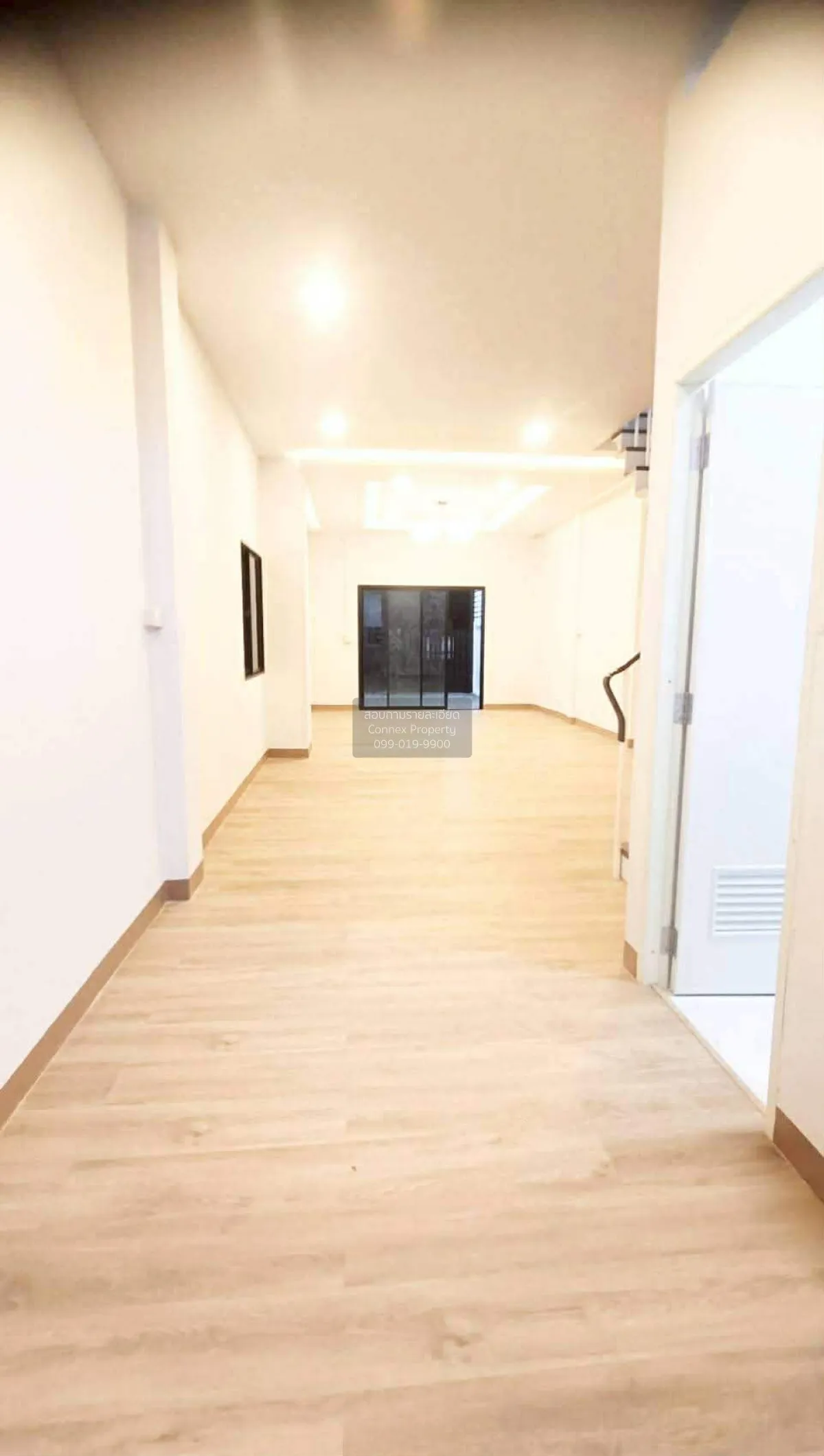 For Sale Townhouse/Townhome  , Nong Khaem Village , corner unit ,