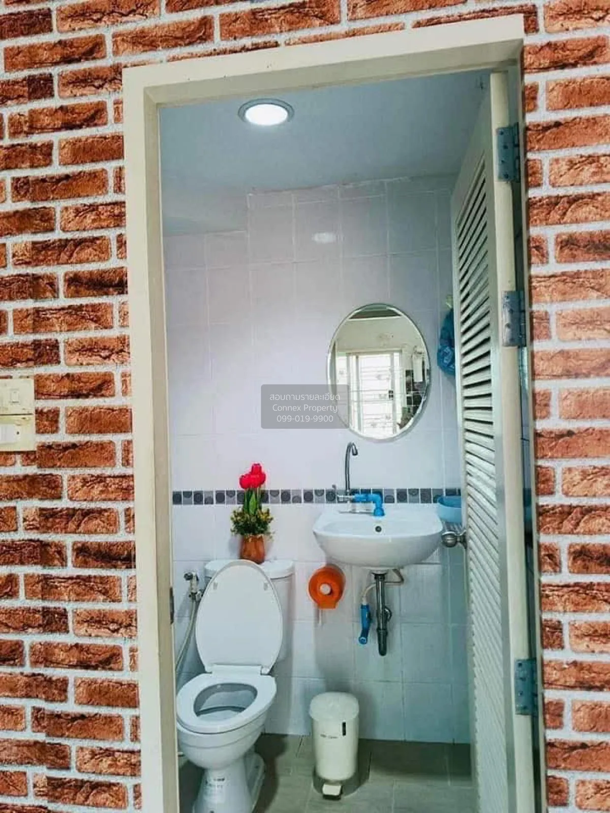 For Sale Townhouse/Townhome  , Nirun Ville 12 , Bang Chalong , Ba