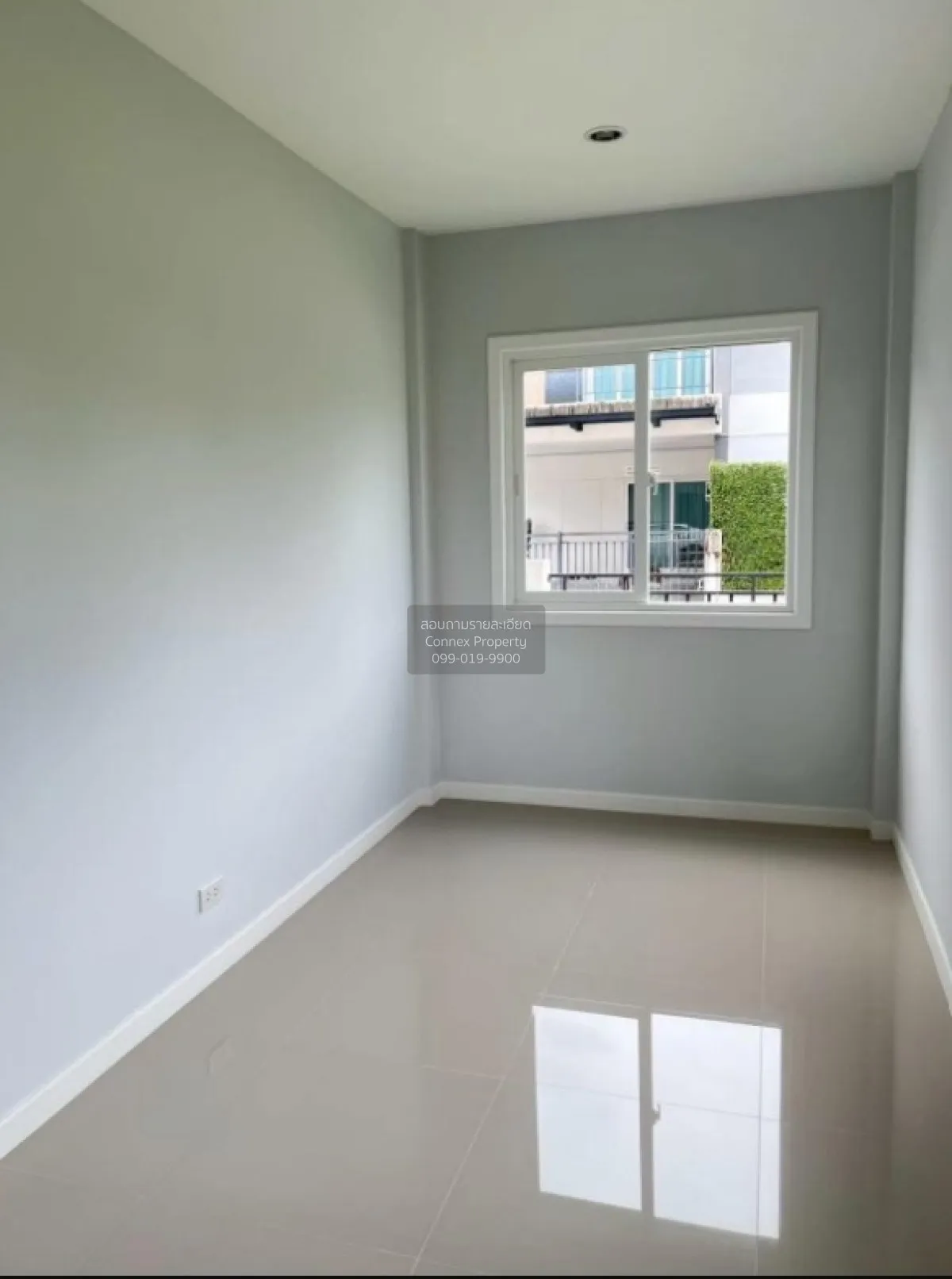 For Sale House , The Pana Petchkasem - Sai 3 , corner unit , wide