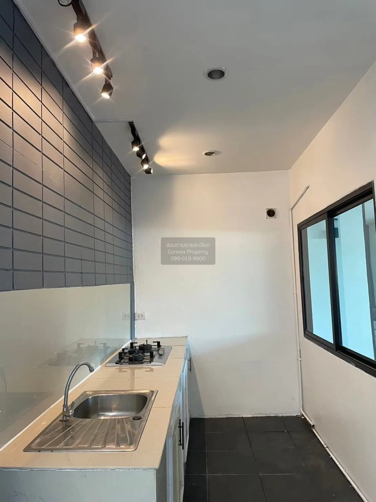 For Rent Townhouse/Townhome  , AREEYA MANDARINA SUKHUMVIT 77 , co