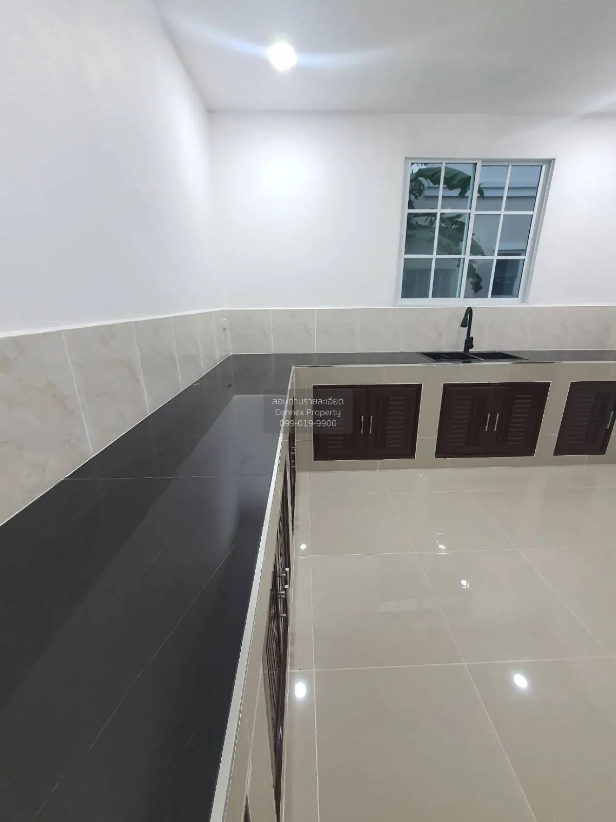 ขายบ้าน  บ้านลลิล เดอะยังเอ็กเซ็คคูทีฟ อ่อนนุช-วงแหวนฯ - สุวรรณภู