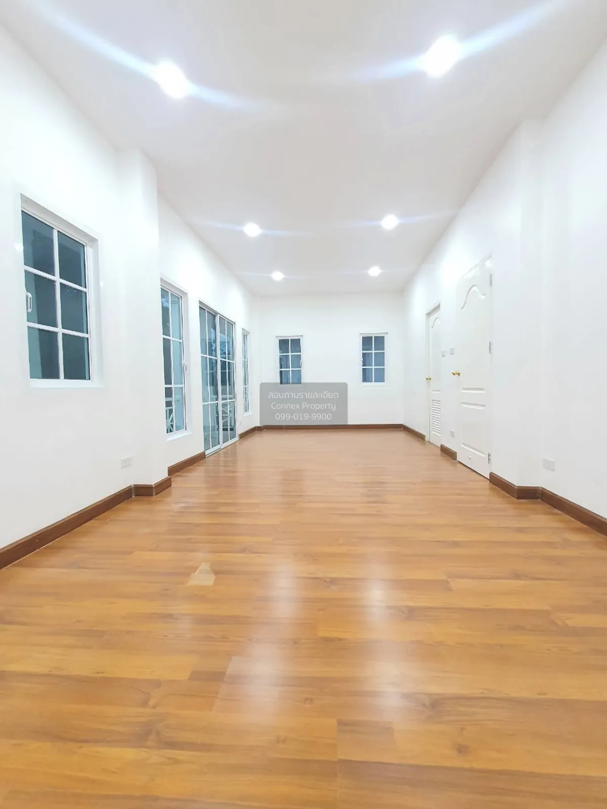 ขายบ้าน  บ้านลลิล เดอะยังเอ็กเซ็คคูทีฟ อ่อนนุช-วงแหวนฯ - สุวรรณภู