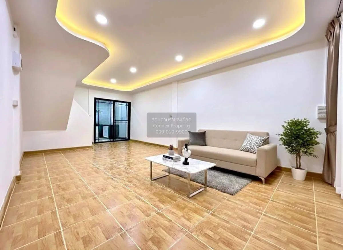 ขายทาวน์เฮาส์ 2 ชั้น พื้นที่ 16 ตารางวา จรัญสนิทวงศ์ 37 บางกอกน้อ 4