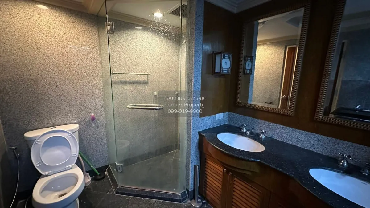 For Rent Condo , State Tower , river view , BTS-Saphan Taksin , S