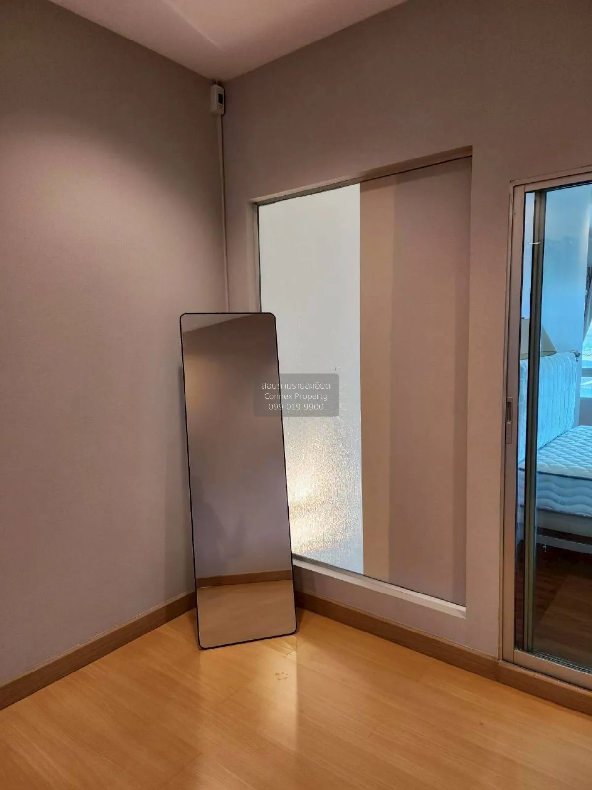 ขายทาวน์เฮ้าส์/ทาวน์โฮม  บ้านกลางเมือง สาทร - ตากสิน 1 ห้องมุม BT