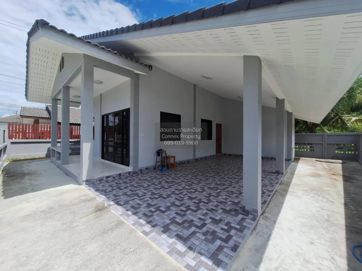 For Sale ็Detached House , wide frontage , Bang Lamung , Bang Lam