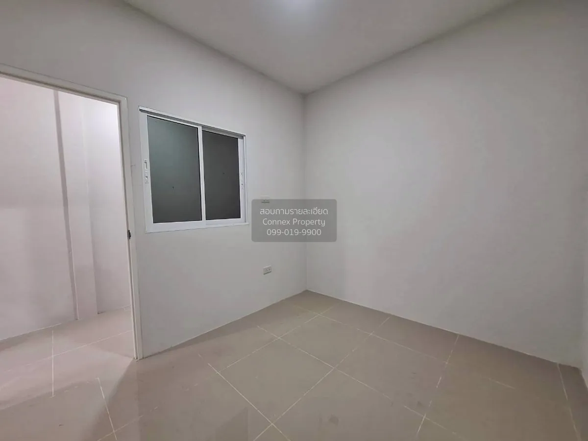 For Sale Townhouse, Wang Hin Soi 8. , newly renovated , Surasak , 2
