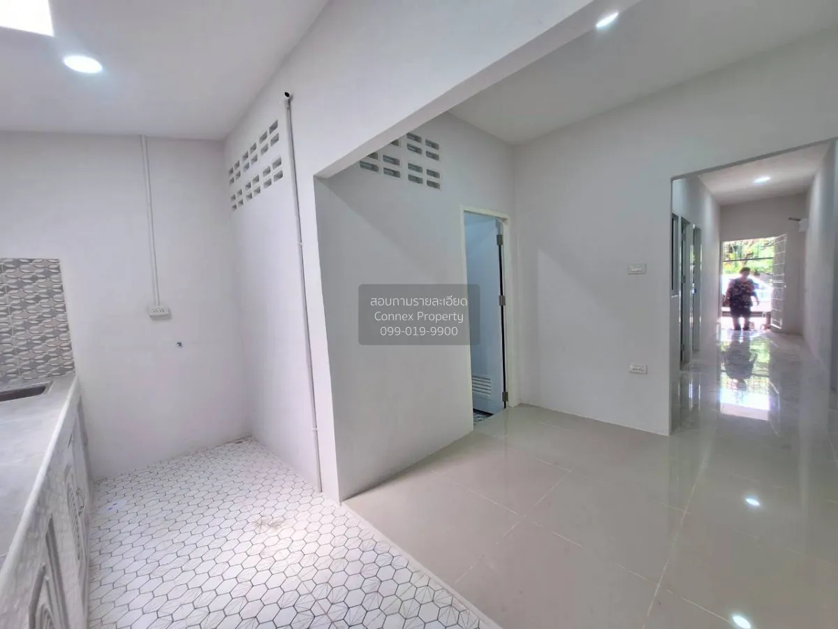 For Sale Townhouse, Wang Hin Soi 8. , newly renovated , Surasak ,