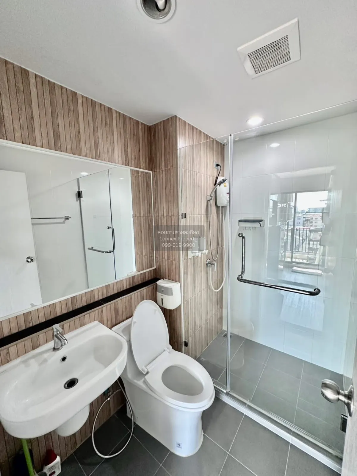 For Sale Condo , Hi Sukhumvit 93  , corner unit , BTS-Bang Chak ,