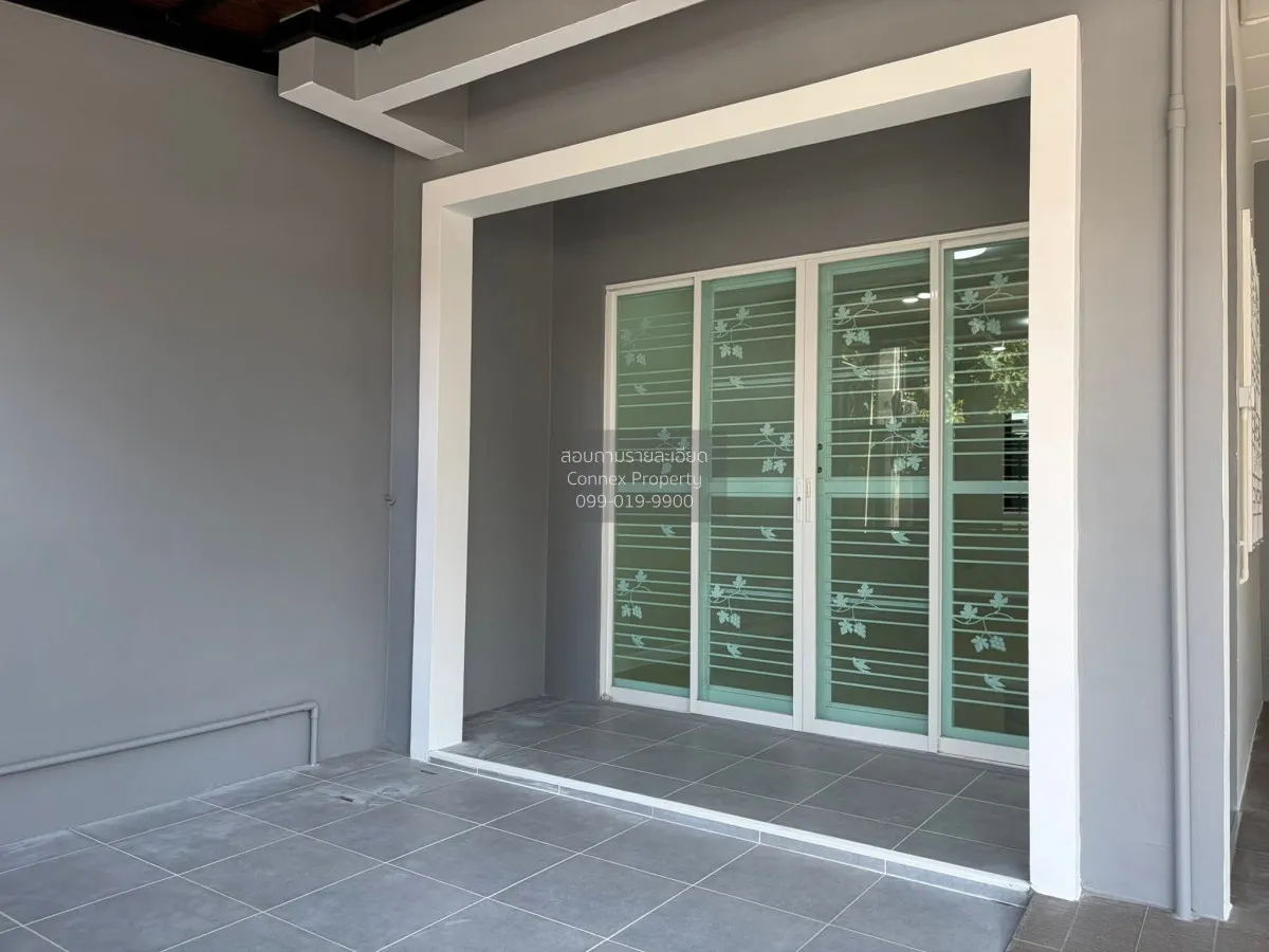For Sale Townhouse/Townhome  , Poomjainivate 3 , newly renovated  2