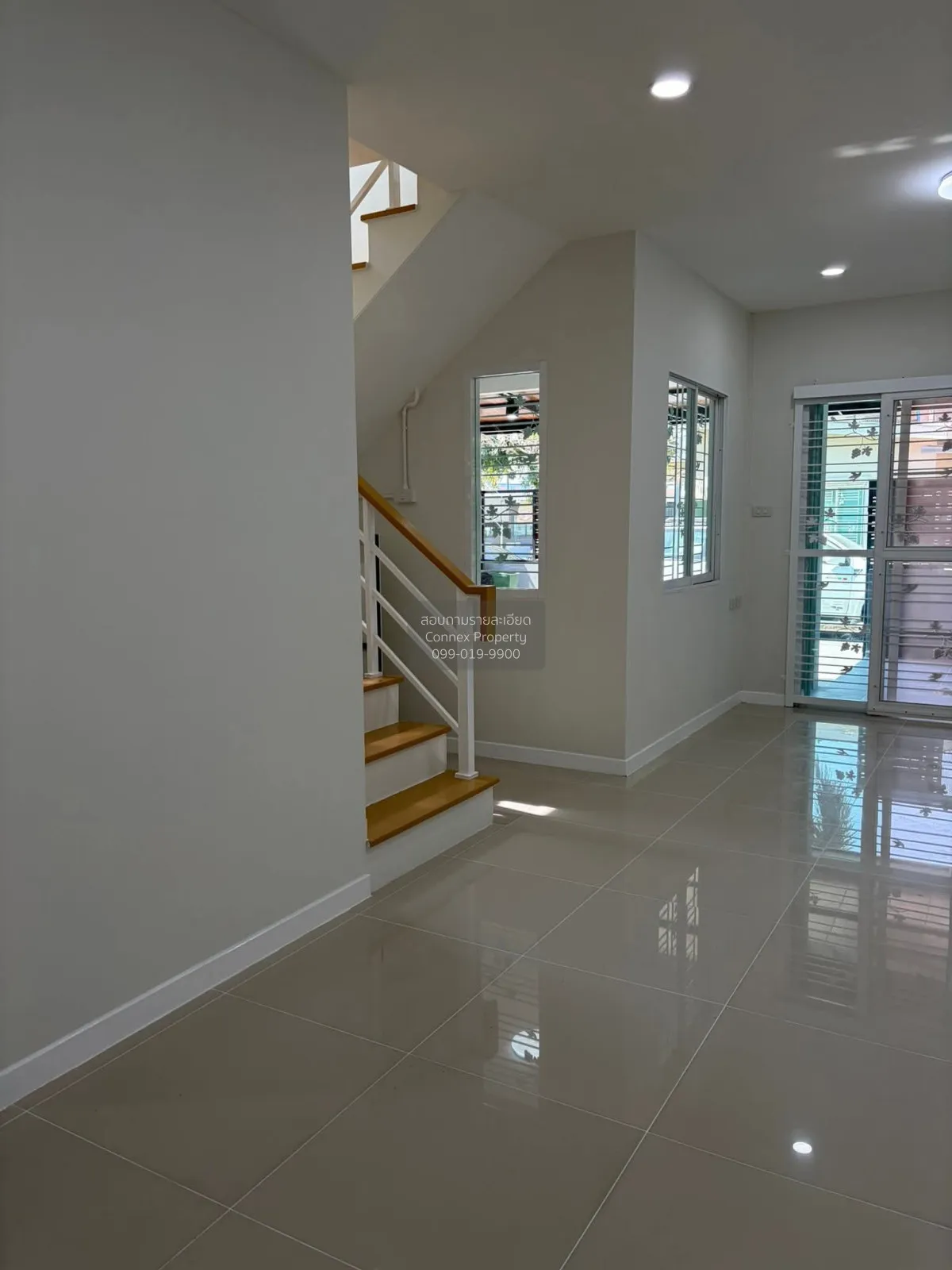 For Sale Townhouse/Townhome  , Poomjainivate 3 , newly renovated 