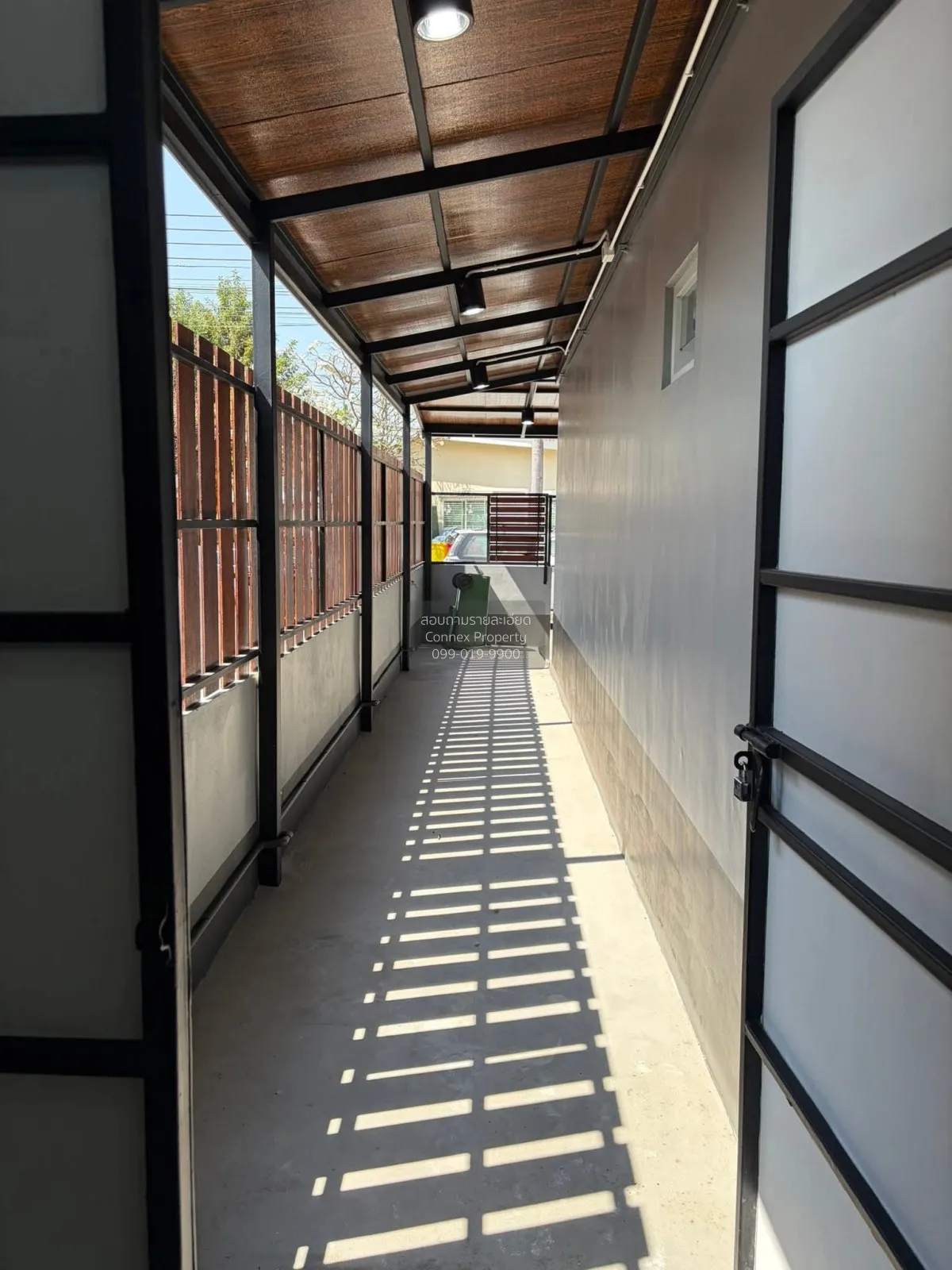 For Sale Townhouse/Townhome  , Poomjainivate 3 , newly renovated 