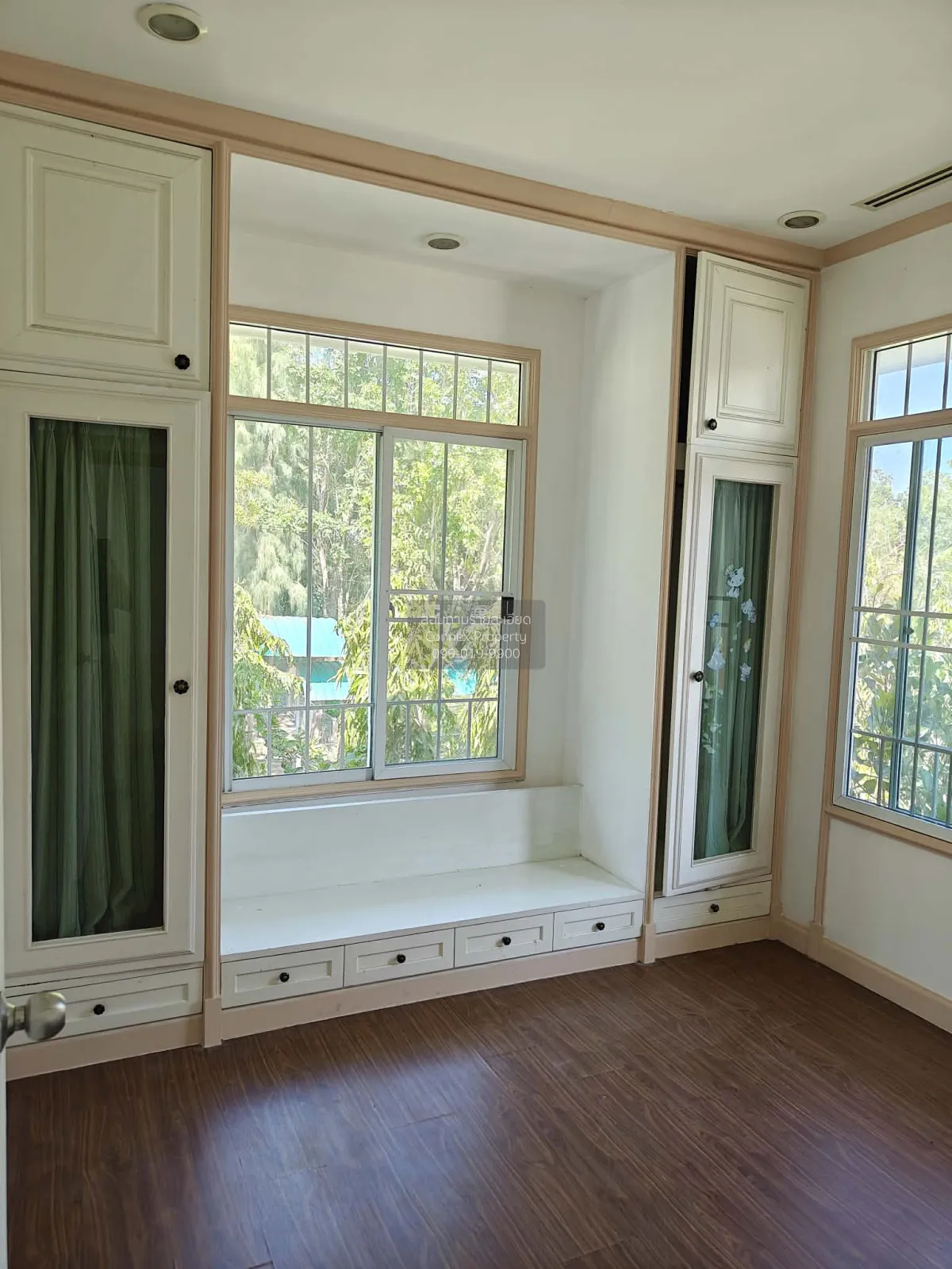 ขายบ้าน  เอโทล สิมิลัน รีฟ อ่อนนุช - ร่มเกล้า รีโนเวทใหม่ คลองสอง