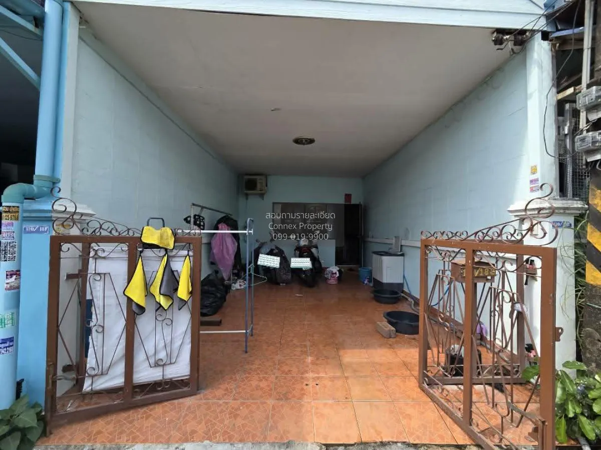 For Sale Townhouse/Townhome  , Baan Jitaree , Sahaphat Chon Buri 