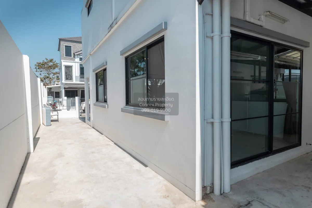 ขายทาวน์เฮ้าส์/ทาวน์โฮม  อินดี้ 5 บางนา กม.7 ห้องมุม บางแก้ว บางพ