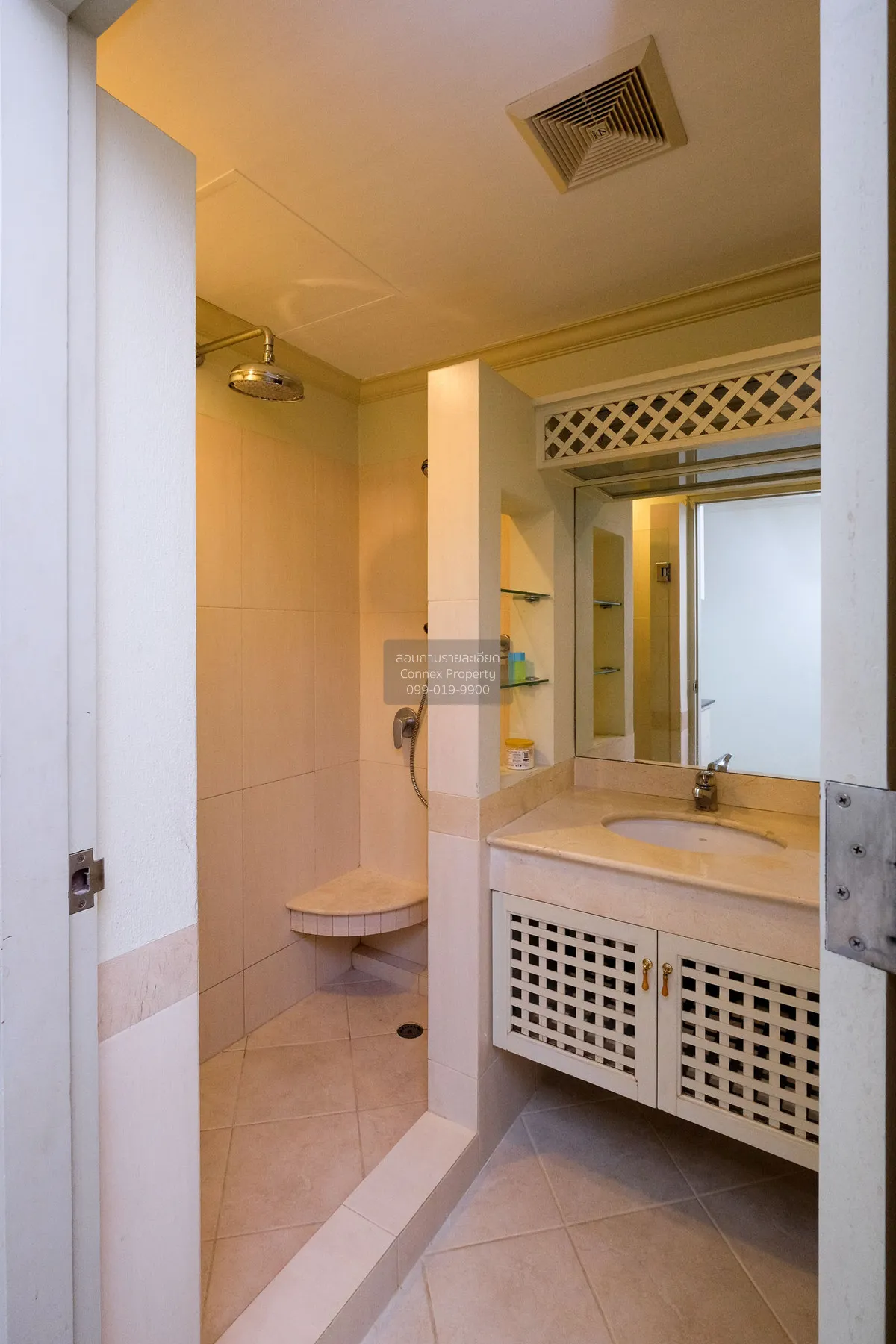 เช่าคอนโด  มาสเตอร์ วิว เอ็กเซ็กคิวทีฟ เพลส BTS-กรุงธนบุรี บางลำภ