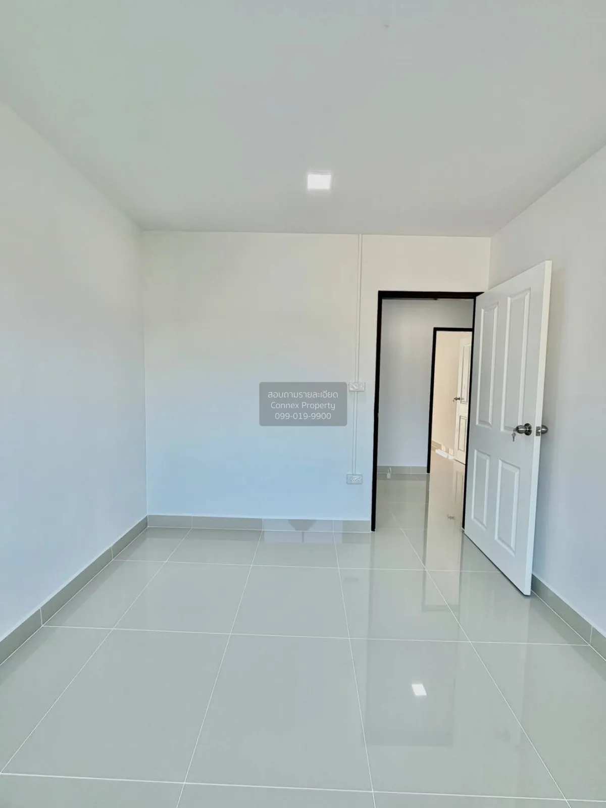 For Sale Townhouse/Townhome  , Anchalee Village , Tha Sai , Muean