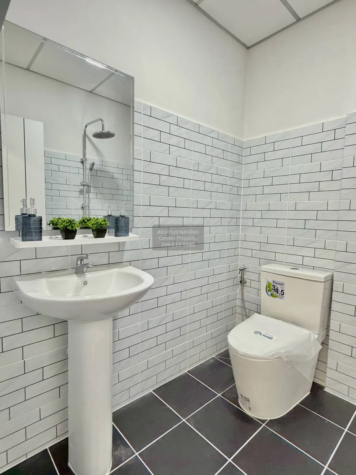 For Sale Townhouse/Townhome  , Anchalee Village , Tha Sai , Muean