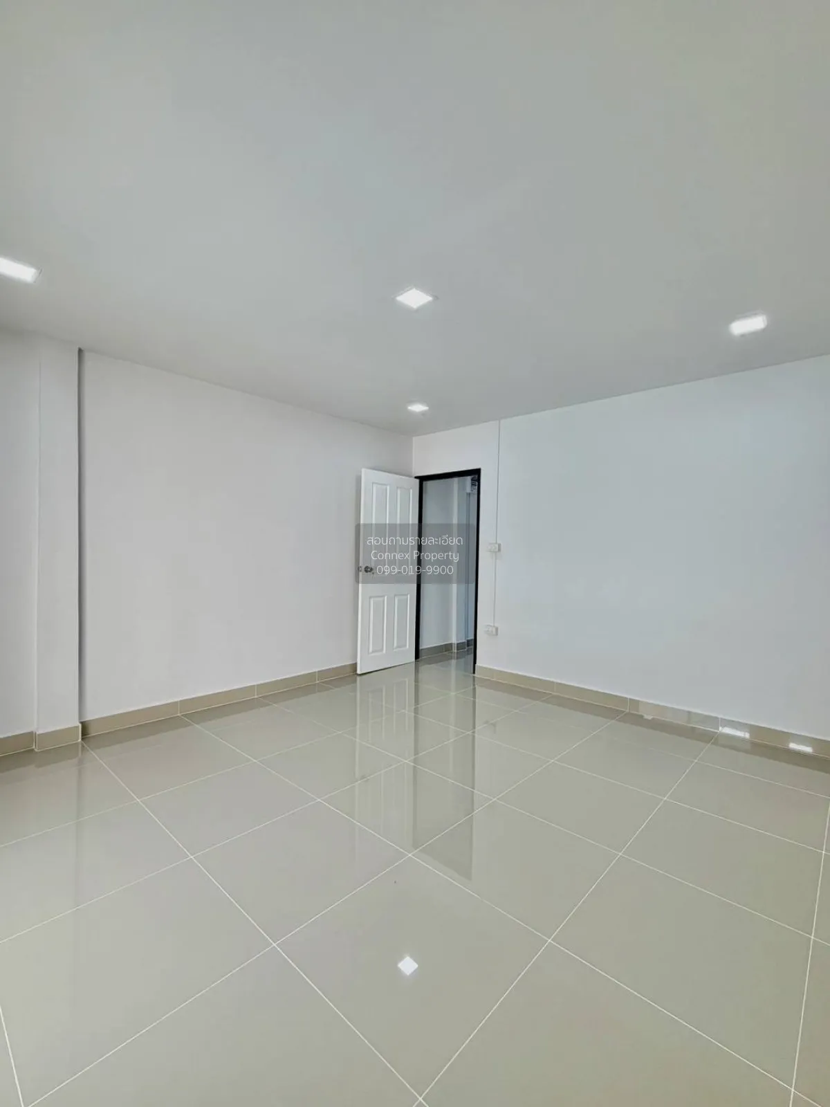 For Sale Townhouse/Townhome  , Anchalee Village , Tha Sai , Muean