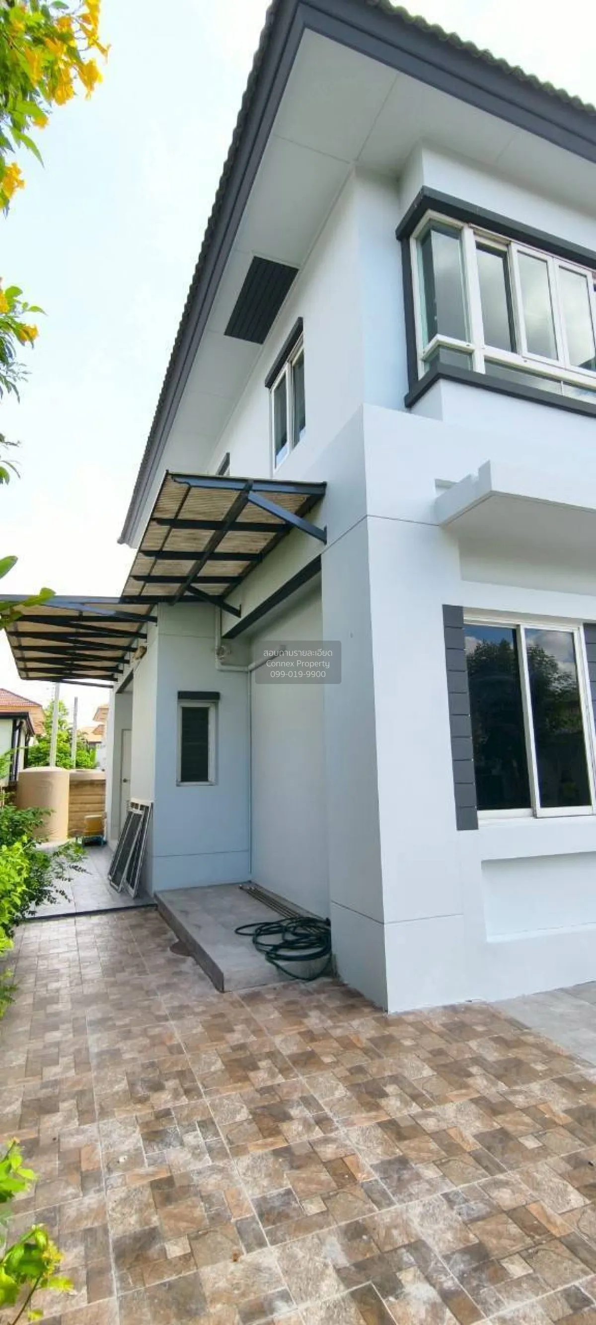 เช่าบ้าน  บุราสิริ อ่อนนุช – บางนา หน้ากว้าง รีโนเวทใหม่ ดอกไม้ เ 2