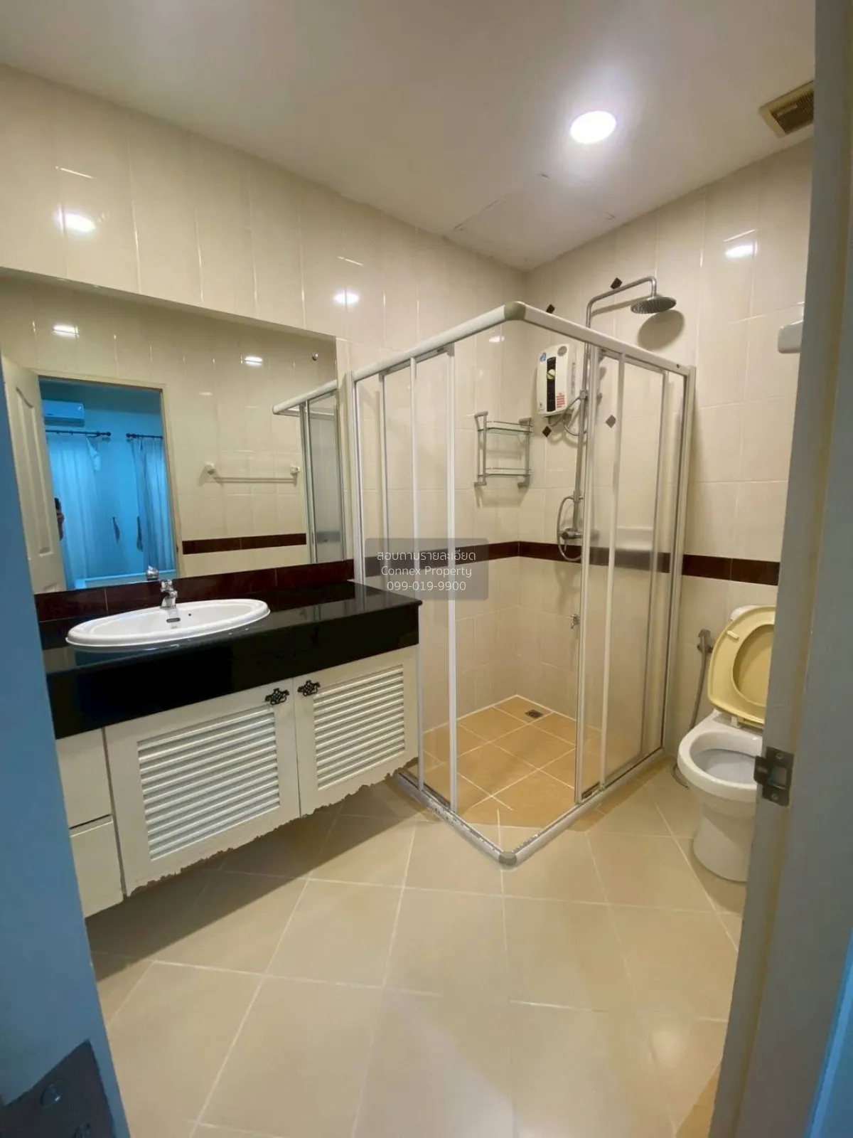 ขายทาวน์เฮ้าส์/ทาวน์โฮม  บ้านกลางเมือง โมนาโค ศรีนครินทร์ รีโนเวท