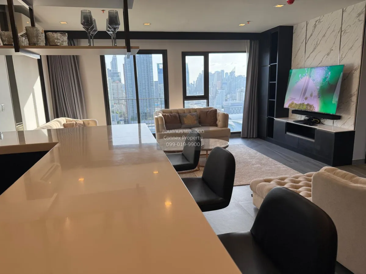 ขายคอนโด  ไลฟ์ อโศก ไฮป์ พระราม 9 วิวสวย ชั้นสูง ห้องมุม รีโนเวทใ