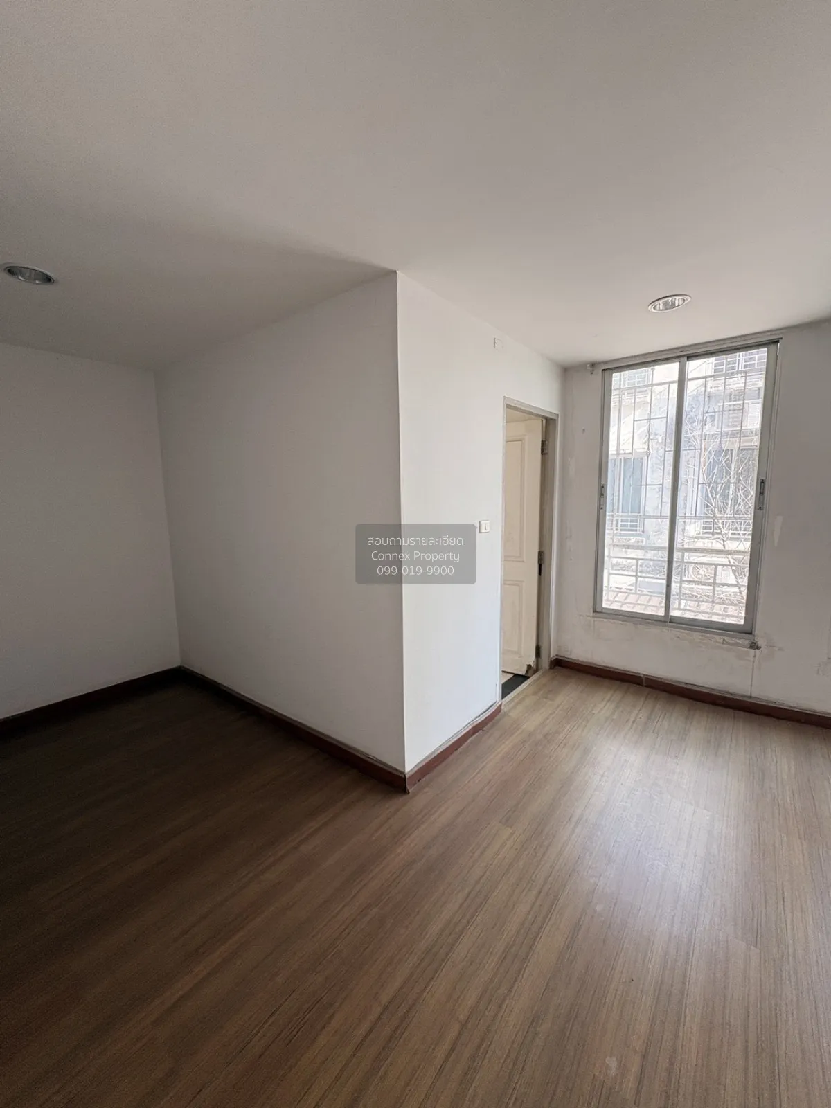 ขายทาวน์เฮ้าส์/ทาวน์โฮม  บ้านกลางเมือง บริติช ทาวน์ ศรีนครินทร์ M